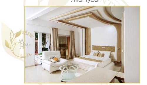 Suite with Hot Tub