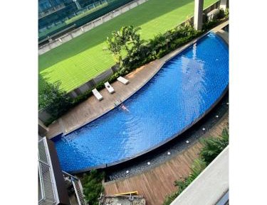 Apartment with Pool View 
