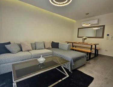 Three-Bedroom Deluxe Apartment