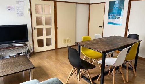 Three-Bedroom Standard Apartment
