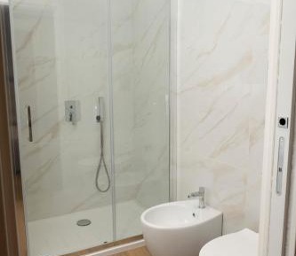 Deluxe Double Room (2 Adults + 1 Child)