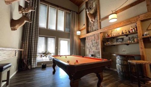 Four-Bedroom Holiday Home