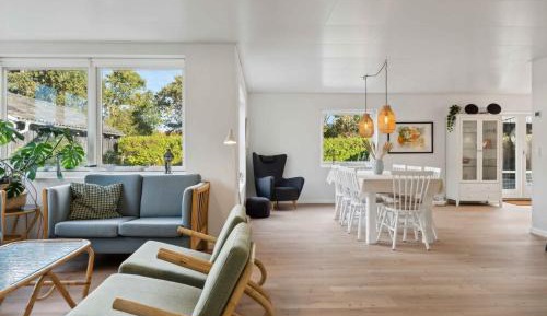 Three-Bedroom Holiday Home 