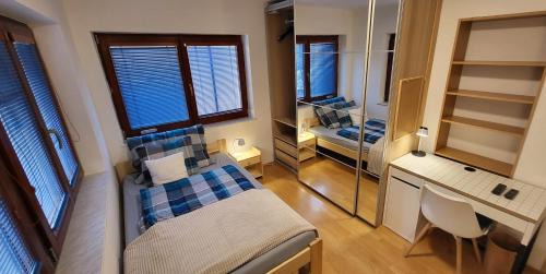 Double or Twin Room with Shared Bathroom