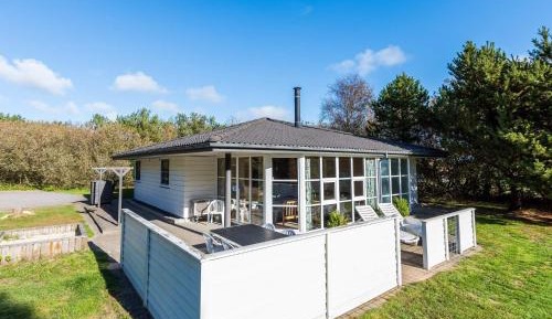 Four-Bedroom Holiday Home