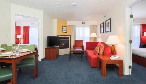 Two-Bedroom Queen Suite with Sofa Bed