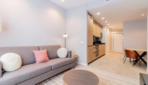 One-Bedroom Apartment