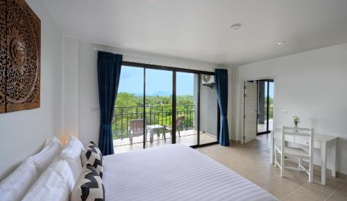 One-Bedroom Suite - King Bed