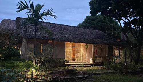 Bungalow - Water Front 