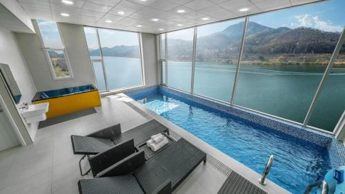 Double Room 6