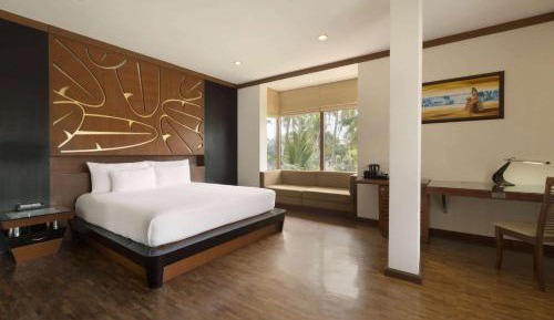 Premium King Room - Non-Smoking