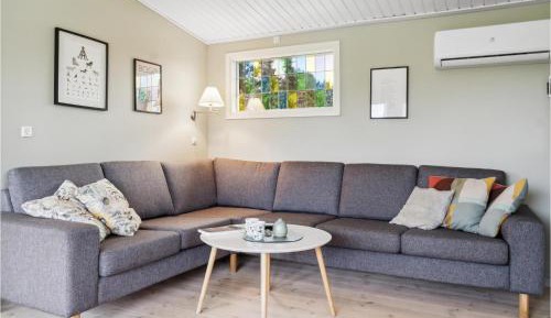 Four-Bedroom Holiday Home