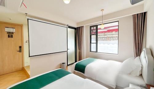 Double or Twin Room with Bathroom