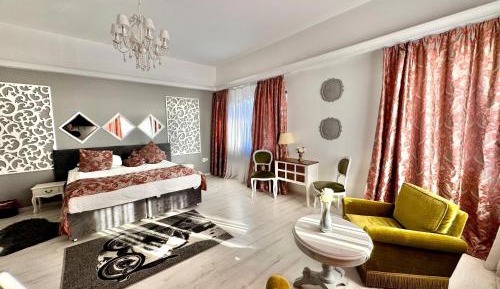 Superior King Suite