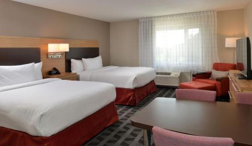 Queen Studio with Two Queen Beds