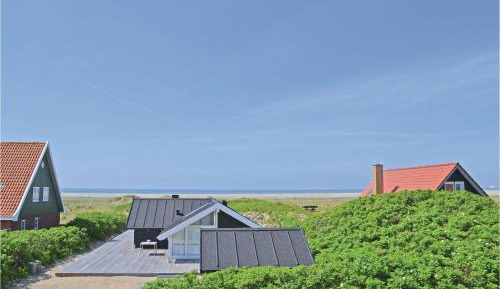 Four-Bedroom Holiday Home
