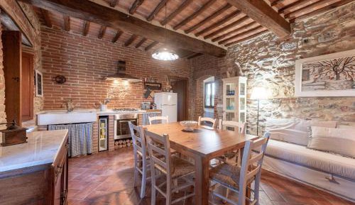 One-Bedroom Holiday Home