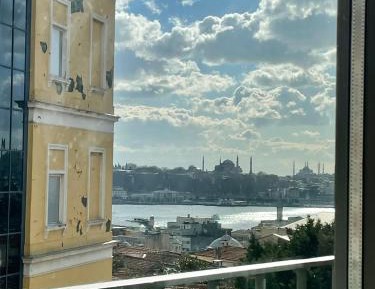 King Suite with Sea View