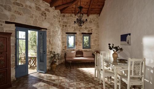 One-Bedroom Stone Residence with Partial Sea View
