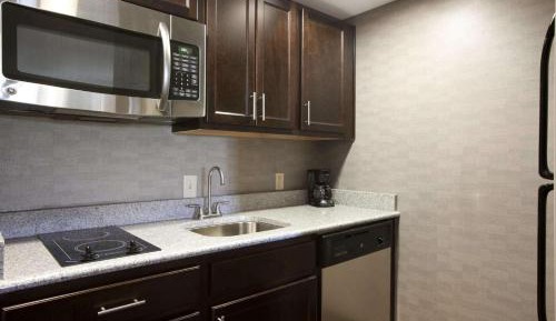 Deluxe Studio - Non-Smoking