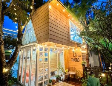Bungalow - Water Front 