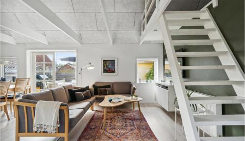 Three-Bedroom Holiday Home 