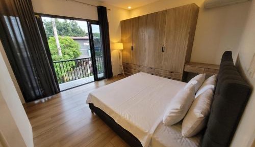 Apartment with Balcony