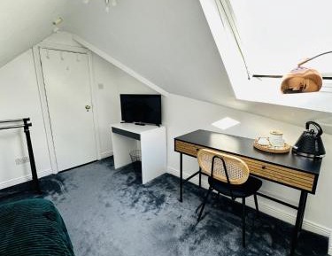 Budget Single Room