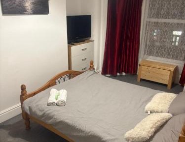 Large Double Room