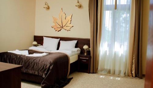 Suite with Lake View