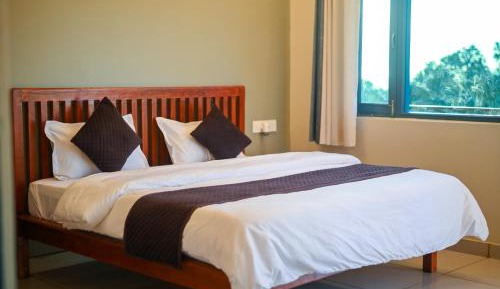 King Room with Balcony