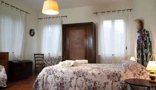 Triple Room with Private Bathroom