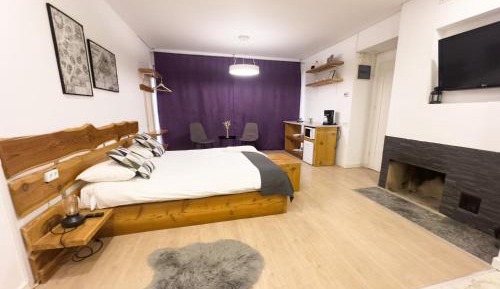 Deluxe Double Room with Bath