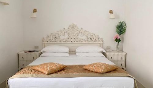 Superior One-Bedroom Apartment