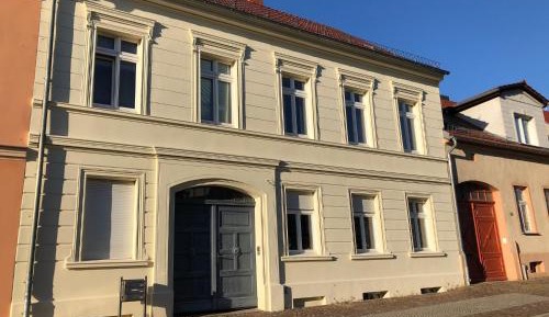 Superior One-Bedroom Apartment