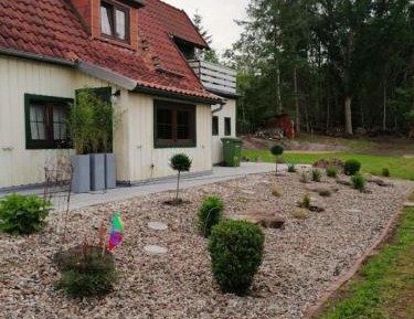 One-Bedroom Apartment with Garden View