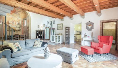 Three-Bedroom Holiday Home 