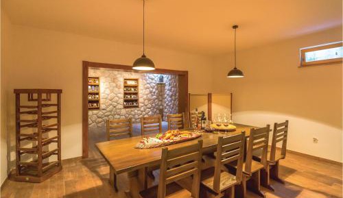 Five-Bedroom Holiday Home