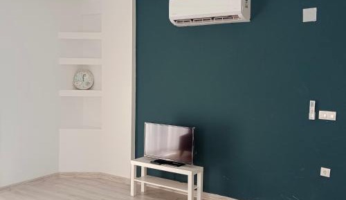 One-Bedroom Apartment - Non-Smoking