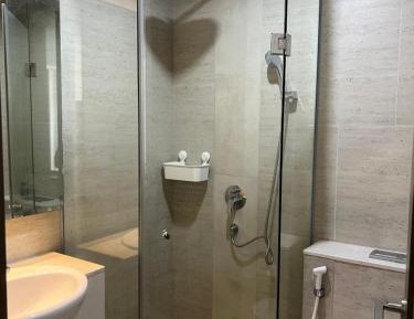 One-Bedroom Apartment with Pool View