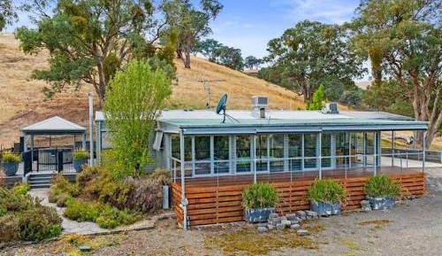 Two-Bedroom Holiday Home