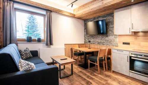 Two-Bedroom Deluxe Apartment