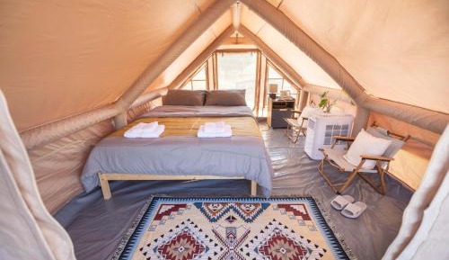 Tent