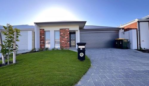 Four-Bedroom Holiday Home