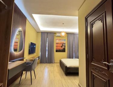 Standard King Room