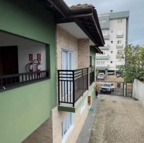 One-Bedroom Premier Apartment