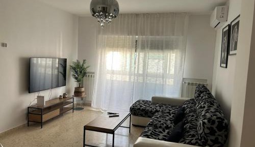 Four-Bedroom Standard Apartment