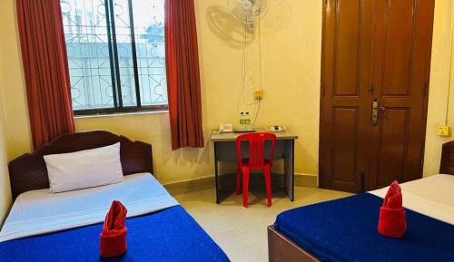 Twin Room with Bathroom