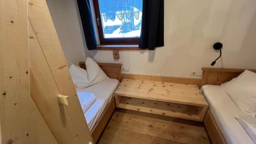 Two-Bedroom Apartment with Balcony