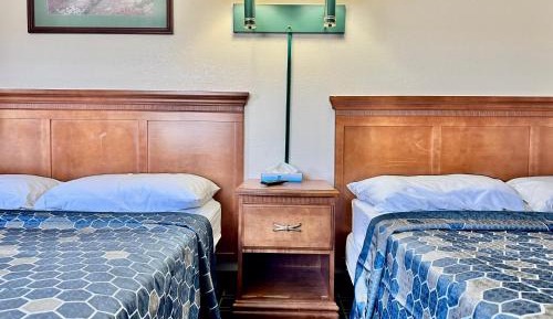 Deluxe Queen Room with Two Queen Beds